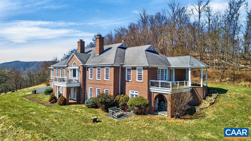 2611 BRYANT MOUNTAIN RD, ROSELAND, Virginia 22967, 3 Bedrooms Bedrooms, ,2 BathroomsBathrooms,Residential,14,2611 BRYANT MOUNTAIN RD,674507 MLS # 674507 2611 BRYANT MOUNTAIN RD, ROSELAND, Virginia 22967, 3 Bedrooms Bedrooms, ,2 BathroomsBathrooms,Residential,14,2611 BRYANT MOUNTAIN RD,674507 MLS # 674507