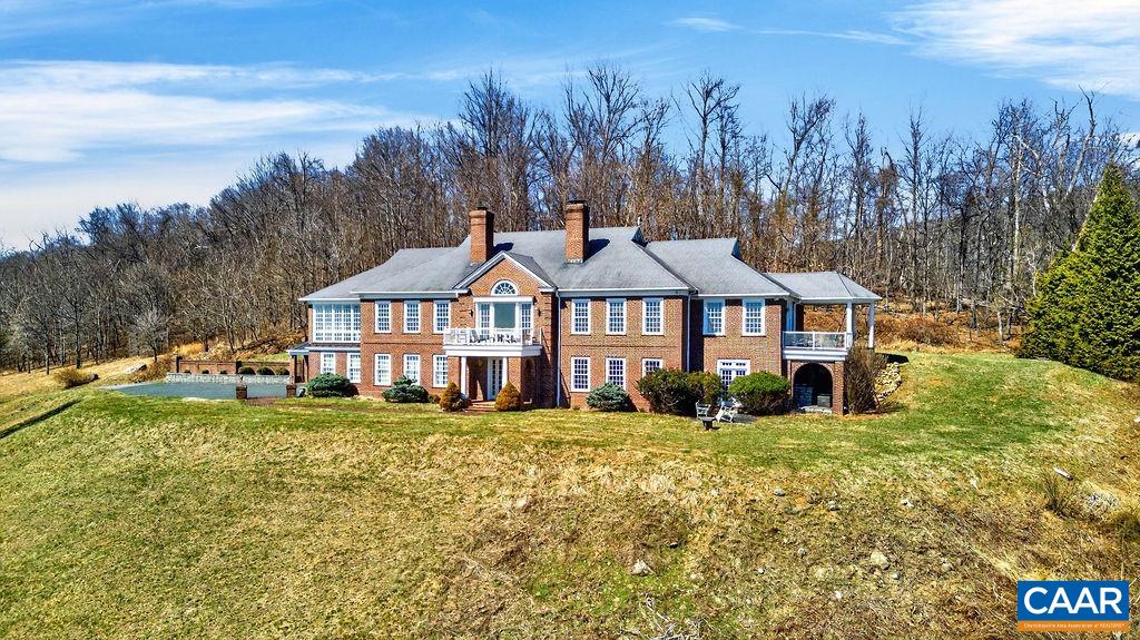 2611 BRYANT MOUNTAIN RD, ROSELAND, Virginia 22967, 3 Bedrooms Bedrooms, ,2 BathroomsBathrooms,Residential,14,2611 BRYANT MOUNTAIN RD,674507 MLS # 674507 2611 BRYANT MOUNTAIN RD, ROSELAND, Virginia 22967, 3 Bedrooms Bedrooms, ,2 BathroomsBathrooms,Residential,14,2611 BRYANT MOUNTAIN RD,674507 MLS # 674507