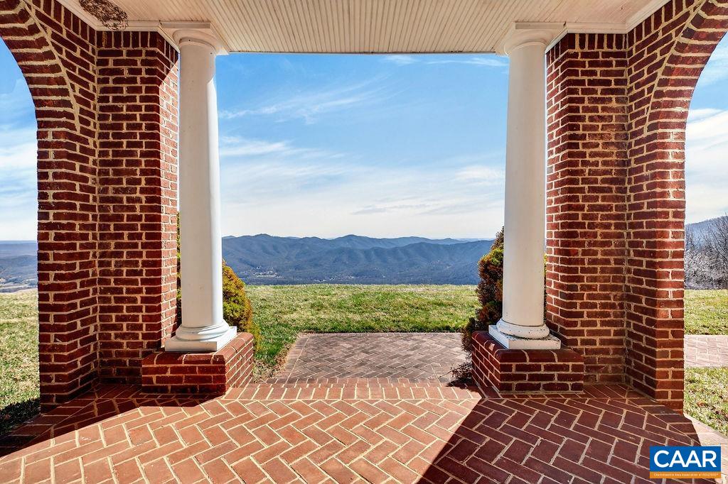 2611 BRYANT MOUNTAIN RD, ROSELAND, Virginia 22967, 3 Bedrooms Bedrooms, ,2 BathroomsBathrooms,Residential,14,2611 BRYANT MOUNTAIN RD,674507 MLS # 674507 2611 BRYANT MOUNTAIN RD, ROSELAND, Virginia 22967, 3 Bedrooms Bedrooms, ,2 BathroomsBathrooms,Residential,14,2611 BRYANT MOUNTAIN RD,674507 MLS # 674507