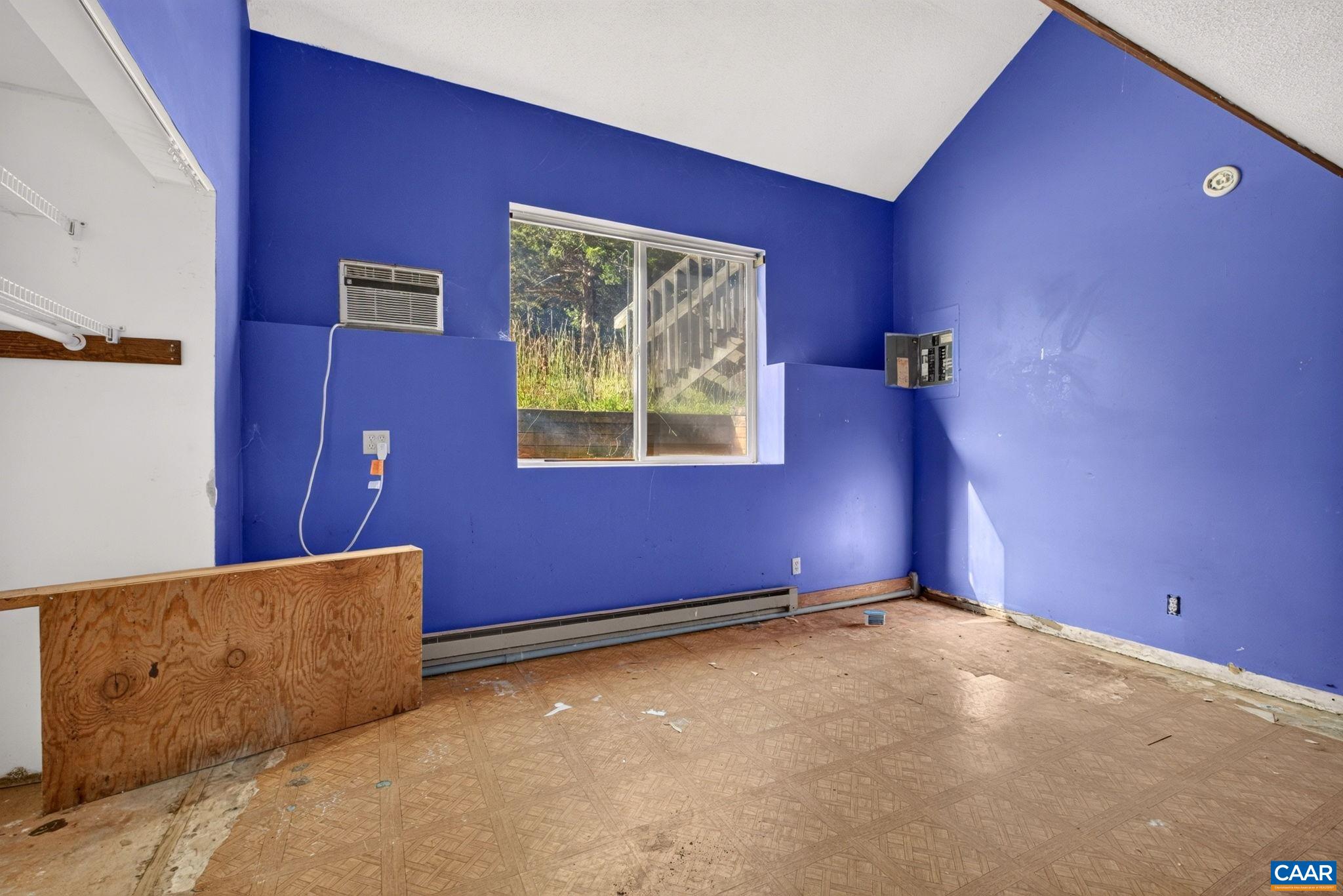 4235 SLAM GATE RD, CROZET, Virginia 22932, 4 Bedrooms Bedrooms, ,2 BathroomsBathrooms,Residential,14,4235 SLAM GATE RD,682700 MLS # 682700 4235 SLAM GATE RD, CROZET, Virginia 22932, 4 Bedrooms Bedrooms, ,2 BathroomsBathrooms,Residential,14,4235 SLAM GATE RD,682700 MLS # 682700