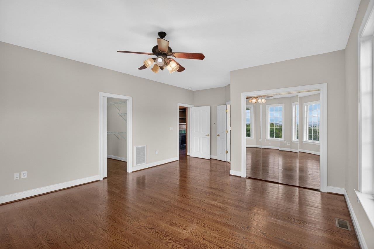 160 BIG VALLEY LN, MOUNT SOLON, Virginia 22843, 5 Bedrooms Bedrooms, ,4 BathroomsBathrooms,Residential,14,160 BIG VALLEY LN,682738 MLS # 682738 160 BIG VALLEY LN, MOUNT SOLON, Virginia 22843, 5 Bedrooms Bedrooms, ,4 BathroomsBathrooms,Residential,14,160 BIG VALLEY LN,682738 MLS # 682738
