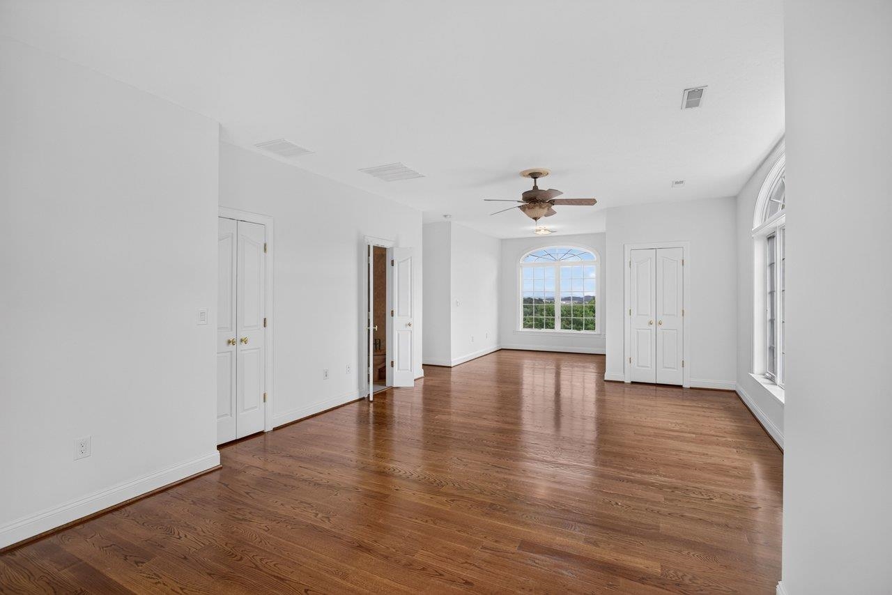 160 BIG VALLEY LN, MOUNT SOLON, Virginia 22843, 5 Bedrooms Bedrooms, ,4 BathroomsBathrooms,Residential,14,160 BIG VALLEY LN,682738 MLS # 682738 160 BIG VALLEY LN, MOUNT SOLON, Virginia 22843, 5 Bedrooms Bedrooms, ,4 BathroomsBathrooms,Residential,14,160 BIG VALLEY LN,682738 MLS # 682738