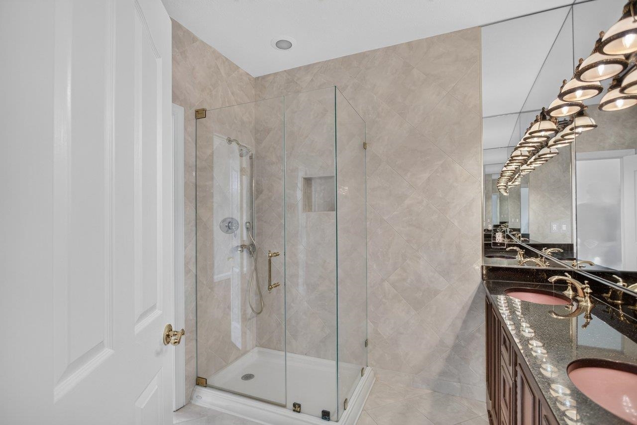 160 BIG VALLEY LN, MOUNT SOLON, Virginia 22843, 5 Bedrooms Bedrooms, ,4 BathroomsBathrooms,Residential,14,160 BIG VALLEY LN,682738 MLS # 682738 160 BIG VALLEY LN, MOUNT SOLON, Virginia 22843, 5 Bedrooms Bedrooms, ,4 BathroomsBathrooms,Residential,14,160 BIG VALLEY LN,682738 MLS # 682738