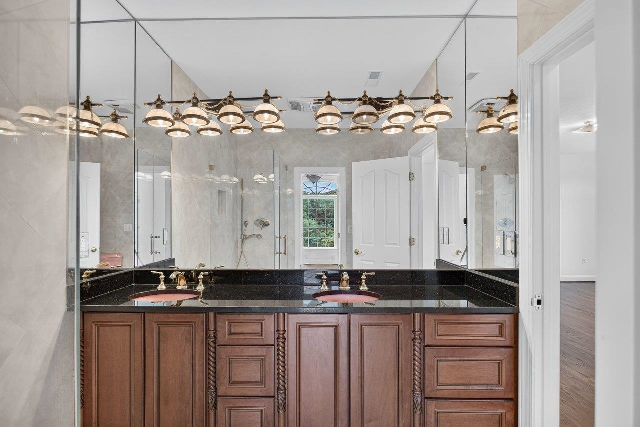 160 BIG VALLEY LN, MOUNT SOLON, Virginia 22843, 5 Bedrooms Bedrooms, ,4 BathroomsBathrooms,Residential,14,160 BIG VALLEY LN,682738 MLS # 682738 160 BIG VALLEY LN, MOUNT SOLON, Virginia 22843, 5 Bedrooms Bedrooms, ,4 BathroomsBathrooms,Residential,14,160 BIG VALLEY LN,682738 MLS # 682738
