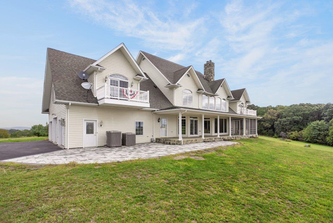 160 BIG VALLEY LN, MOUNT SOLON, Virginia 22843, 5 Bedrooms Bedrooms, ,4 BathroomsBathrooms,Residential,14,160 BIG VALLEY LN,682738 MLS # 682738 160 BIG VALLEY LN, MOUNT SOLON, Virginia 22843, 5 Bedrooms Bedrooms, ,4 BathroomsBathrooms,Residential,14,160 BIG VALLEY LN,682738 MLS # 682738
