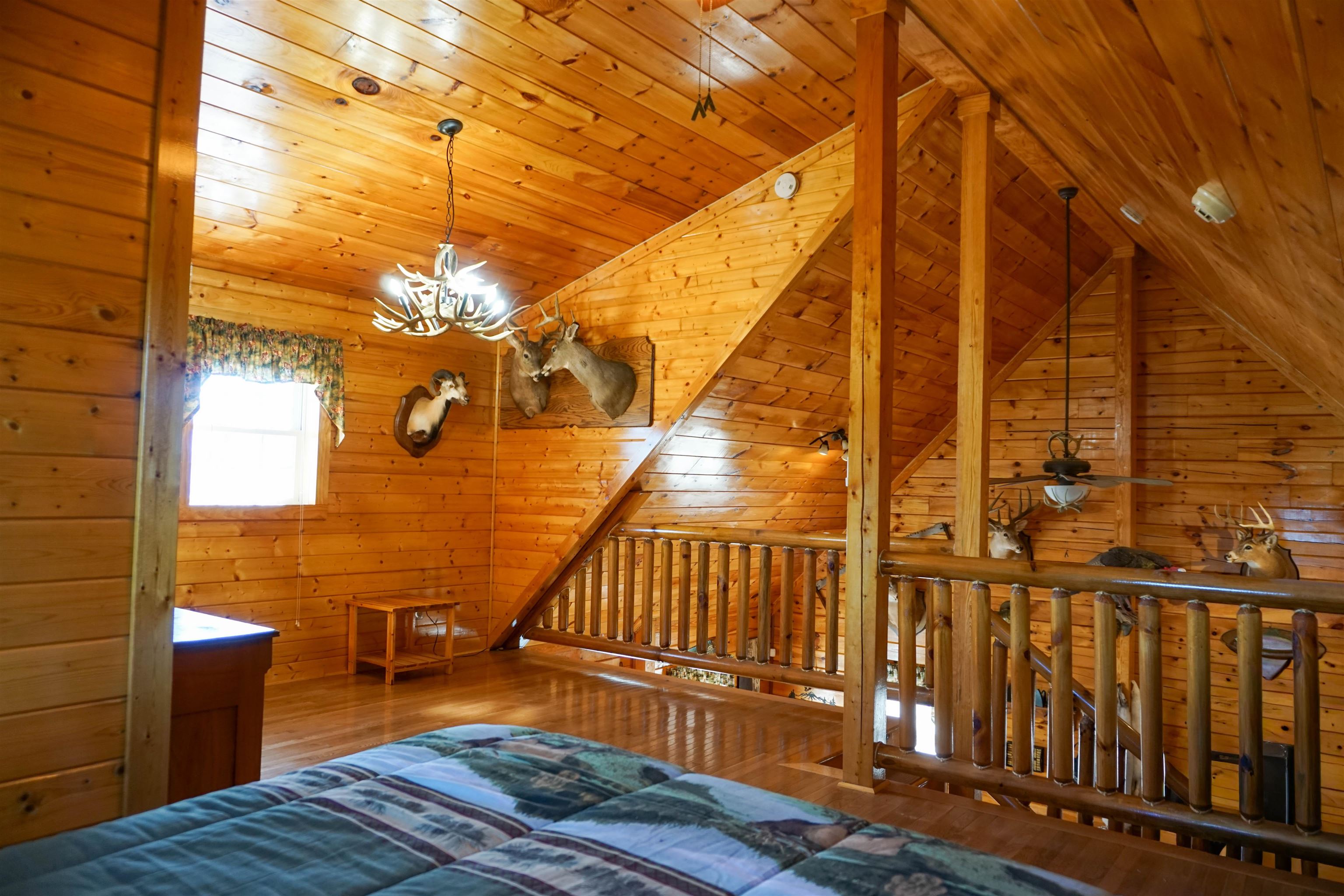 1475 OVERLOOK WAY, CLIFTON FORGE, Virginia 24422, 2 Bedrooms Bedrooms, ,3 BathroomsBathrooms,Residential,14,1475 OVERLOOK WAY,682770 MLS # 682770