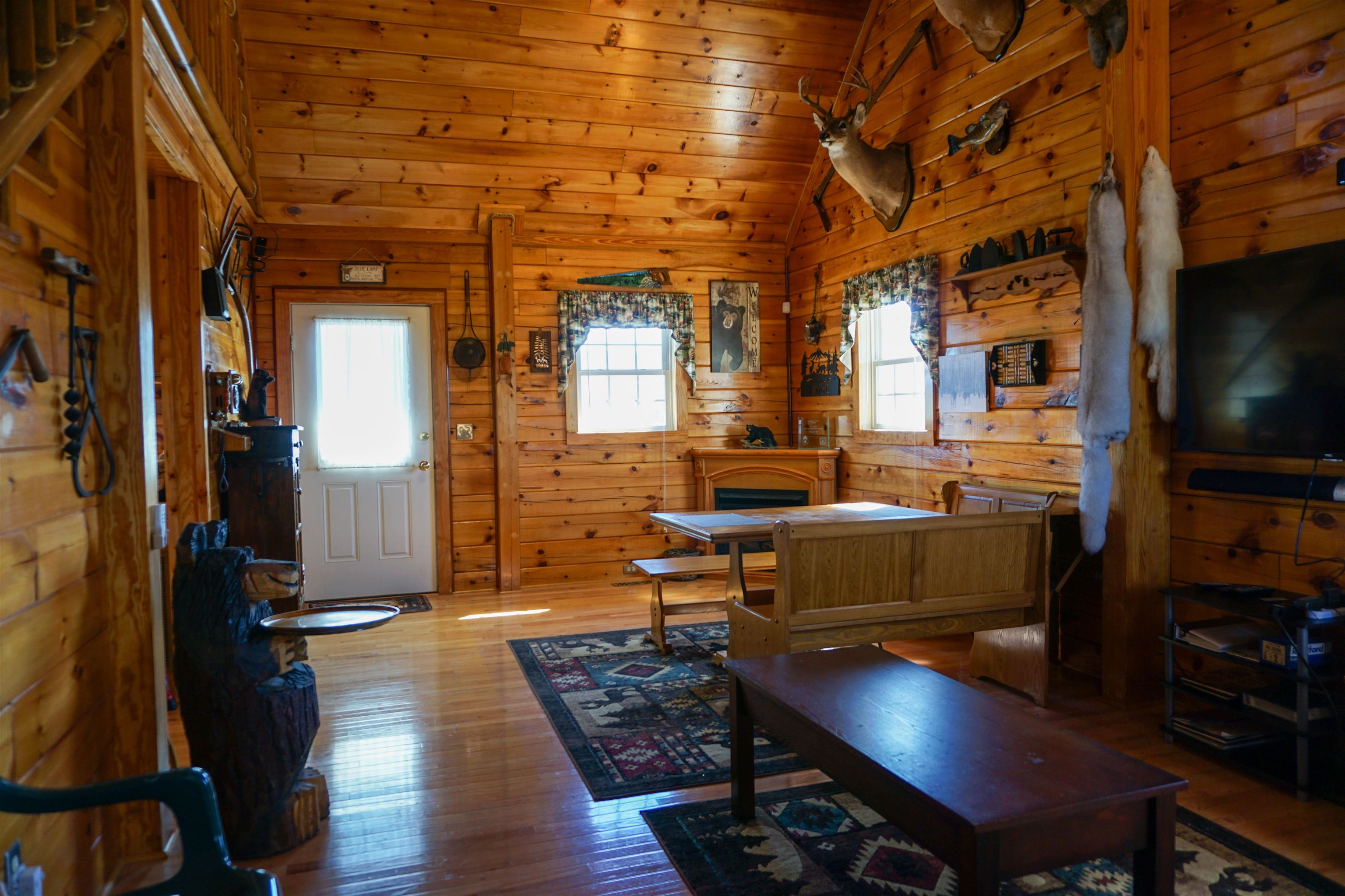 1475 OVERLOOK WAY, CLIFTON FORGE, Virginia 24422, 2 Bedrooms Bedrooms, ,3 BathroomsBathrooms,Residential,14,1475 OVERLOOK WAY,682770 MLS # 682770
