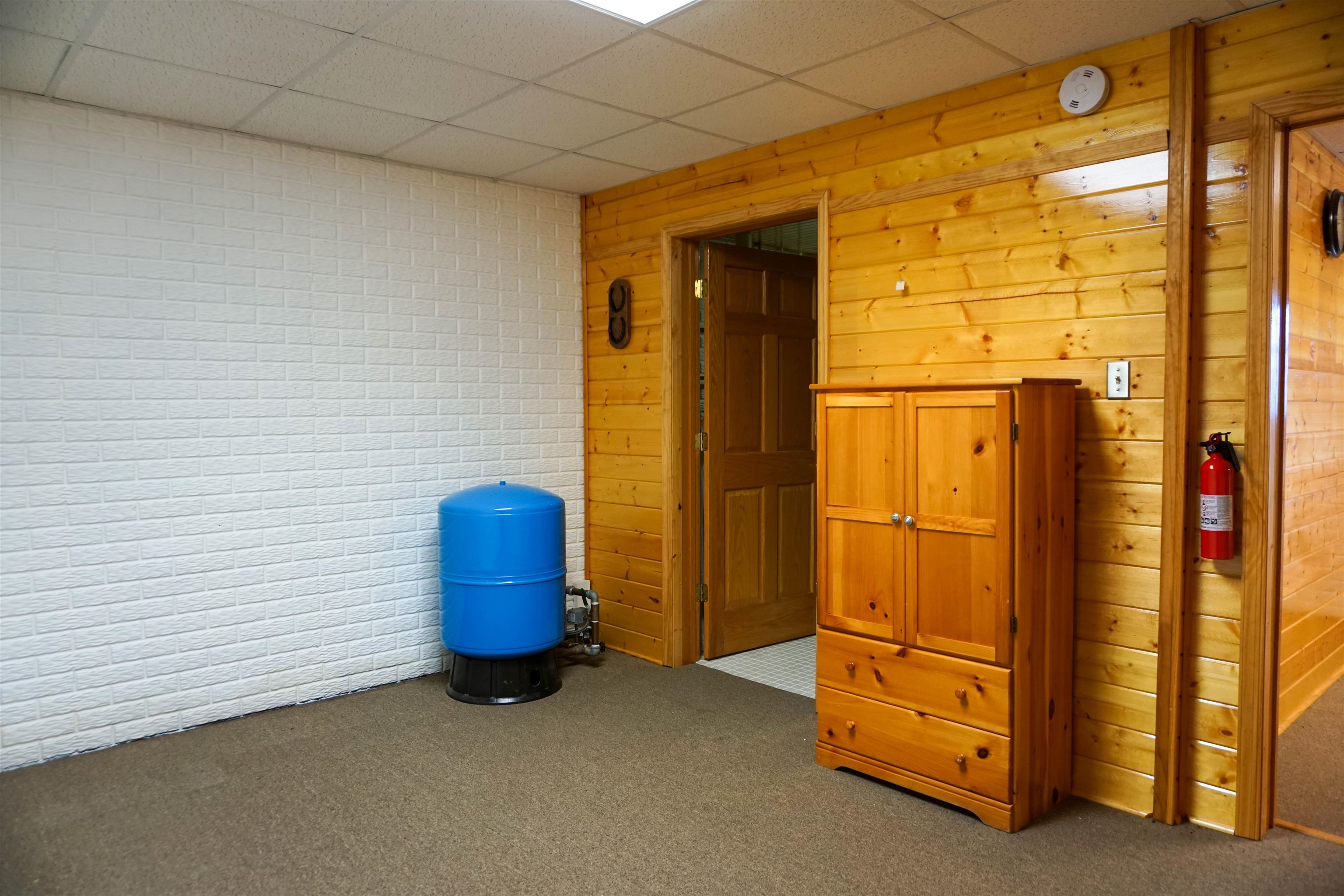1475 OVERLOOK WAY, CLIFTON FORGE, Virginia 24422, 2 Bedrooms Bedrooms, ,3 BathroomsBathrooms,Residential,14,1475 OVERLOOK WAY,682770 MLS # 682770