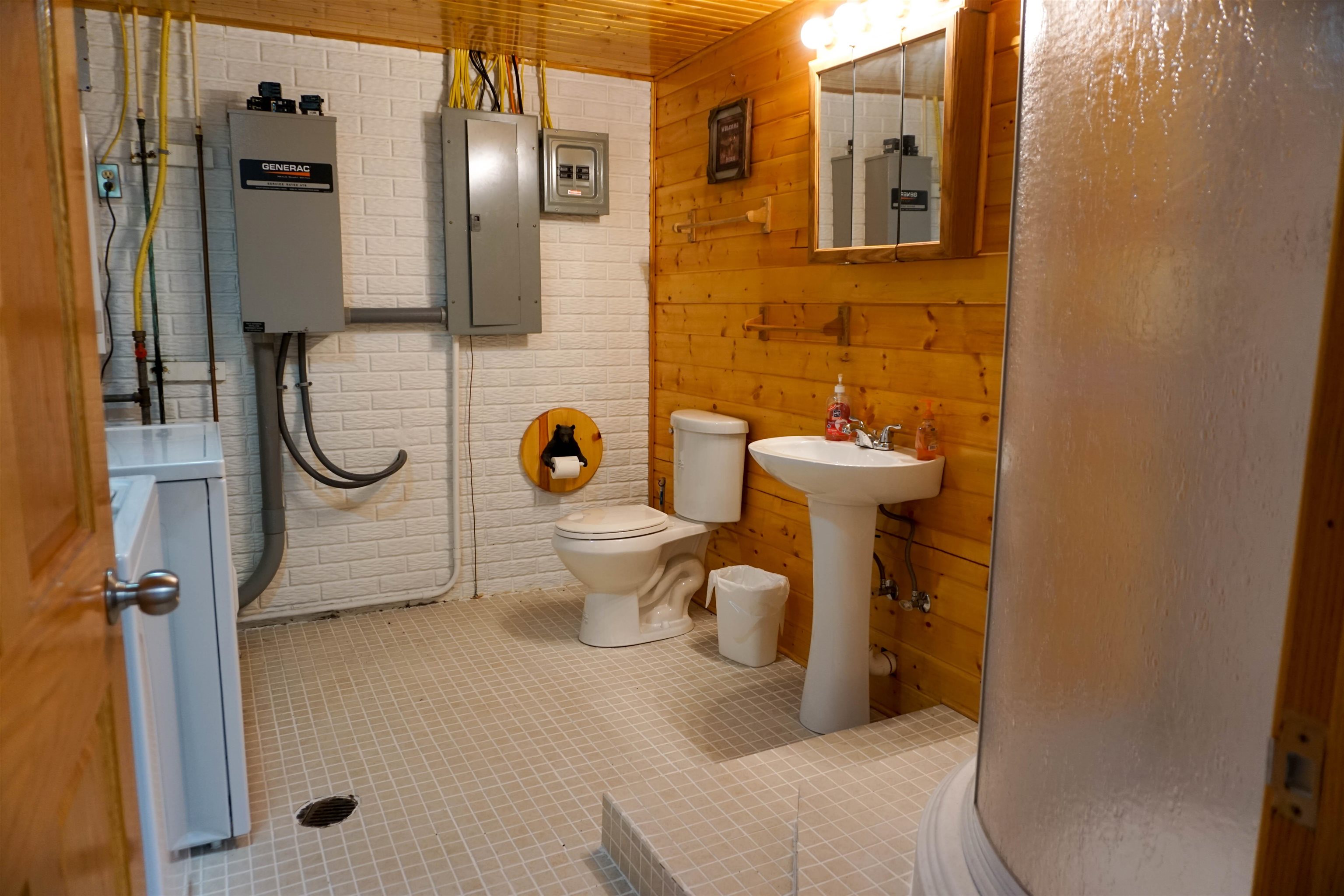 1475 OVERLOOK WAY, CLIFTON FORGE, Virginia 24422, 2 Bedrooms Bedrooms, ,3 BathroomsBathrooms,Residential,14,1475 OVERLOOK WAY,682770 MLS # 682770