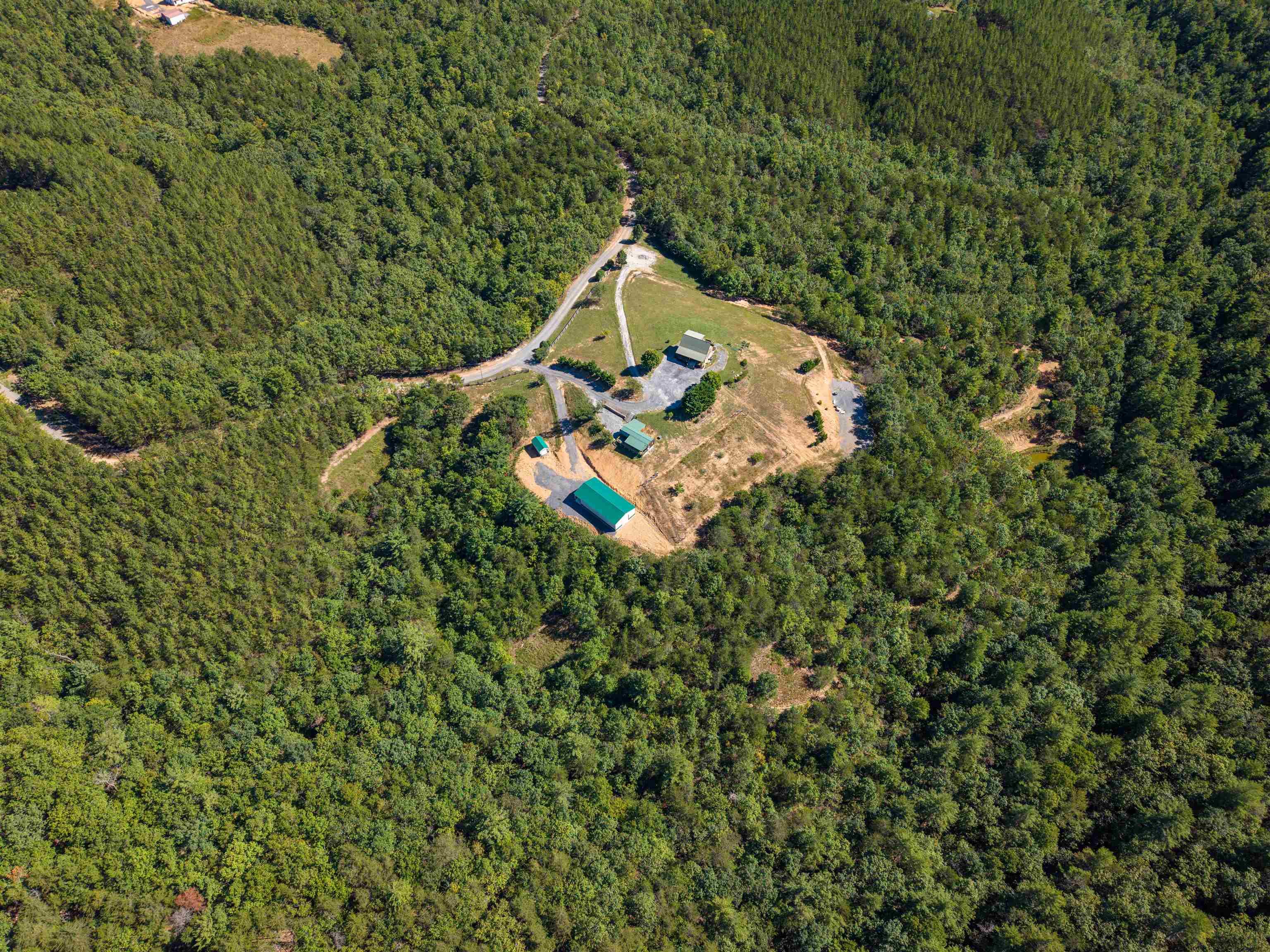1475 OVERLOOK WAY, CLIFTON FORGE, Virginia 24422, 2 Bedrooms Bedrooms, ,3 BathroomsBathrooms,Residential,14,1475 OVERLOOK WAY,682770 MLS # 682770