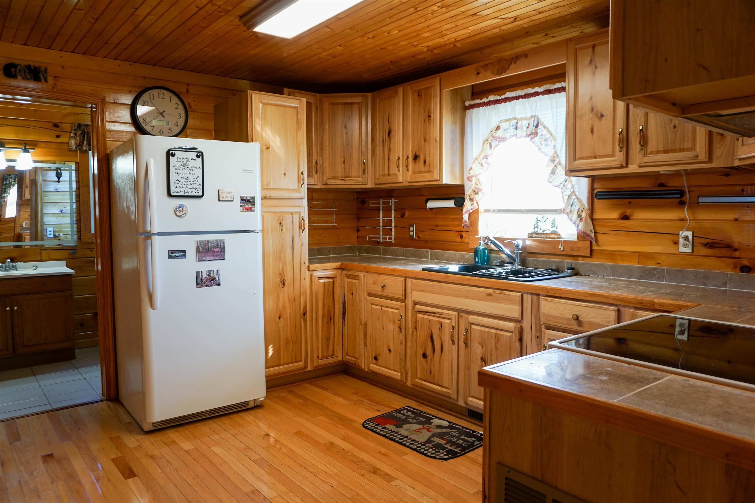 1475 OVERLOOK WAY, CLIFTON FORGE, Virginia 24422, 2 Bedrooms Bedrooms, ,3 BathroomsBathrooms,Residential,14,1475 OVERLOOK WAY,682770 MLS # 682770