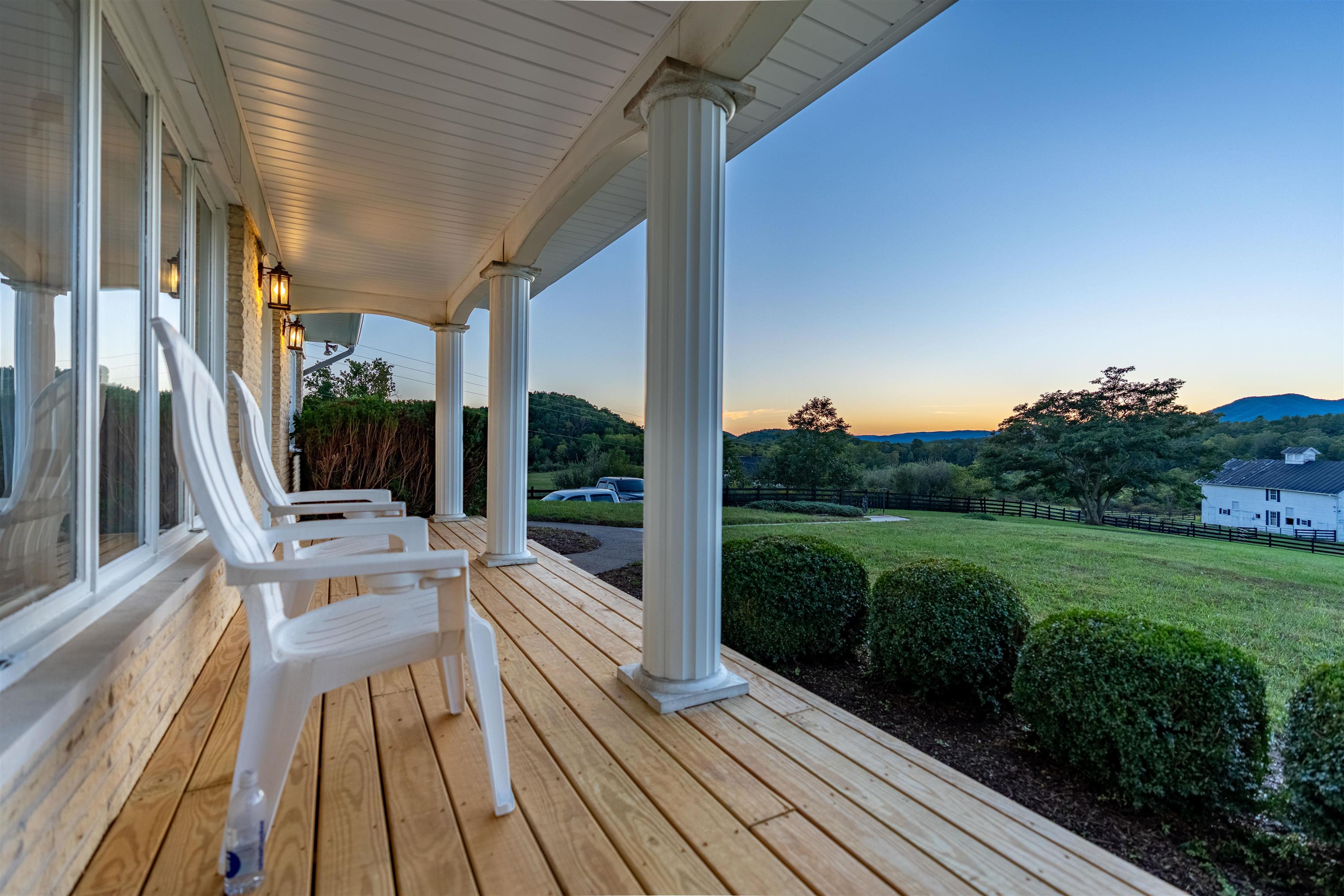 2276 LITTLE CALF PASTURE HWY, SWOOPE, Virginia 24479, 5 Bedrooms Bedrooms, ,3 BathroomsBathrooms,Residential,14,2276 LITTLE CALF PASTURE HWY,682794 MLS # 682794