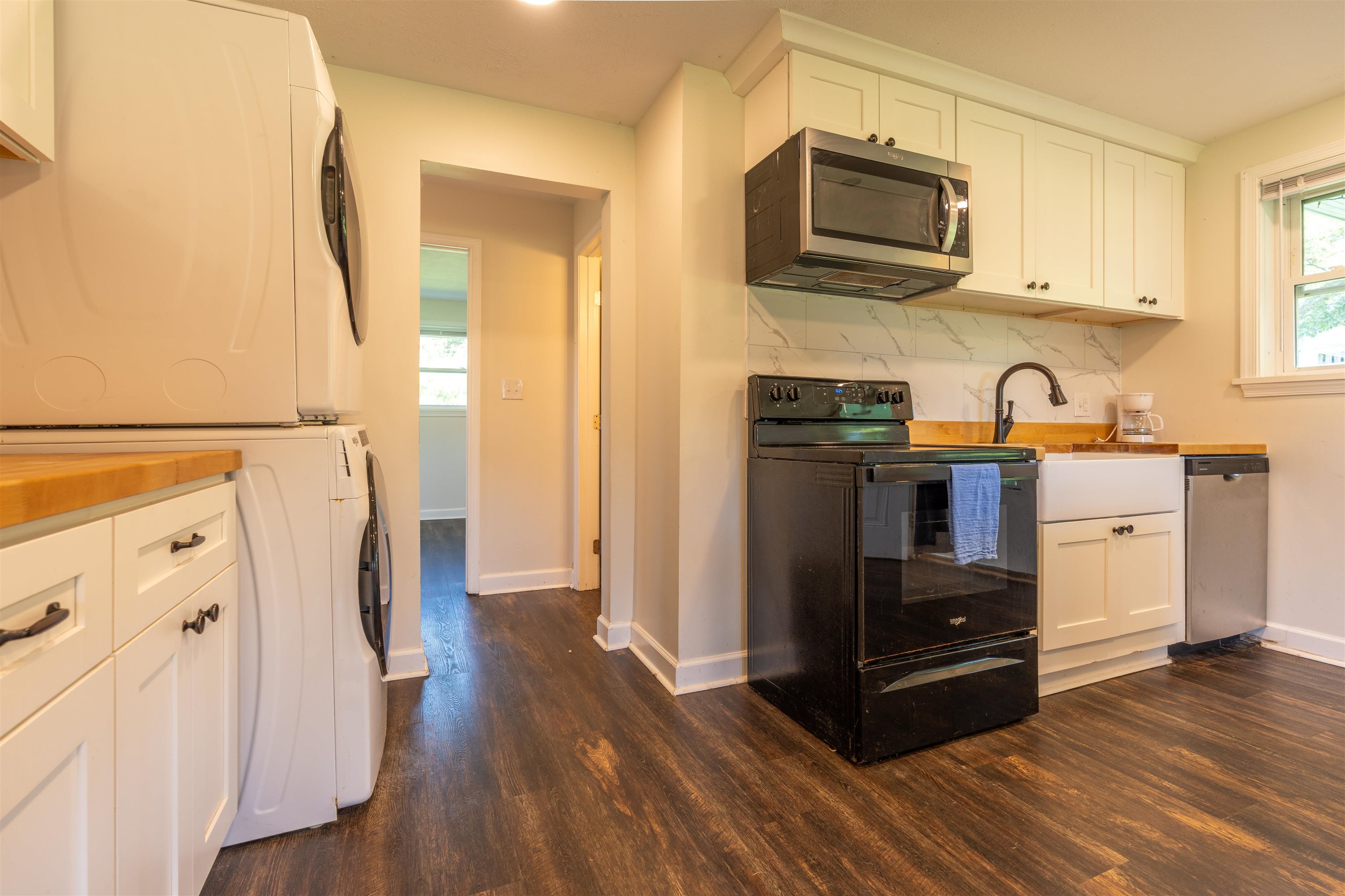 2276 LITTLE CALF PASTURE HWY, SWOOPE, Virginia 24479, 5 Bedrooms Bedrooms, ,3 BathroomsBathrooms,Residential,14,2276 LITTLE CALF PASTURE HWY,682794 MLS # 682794