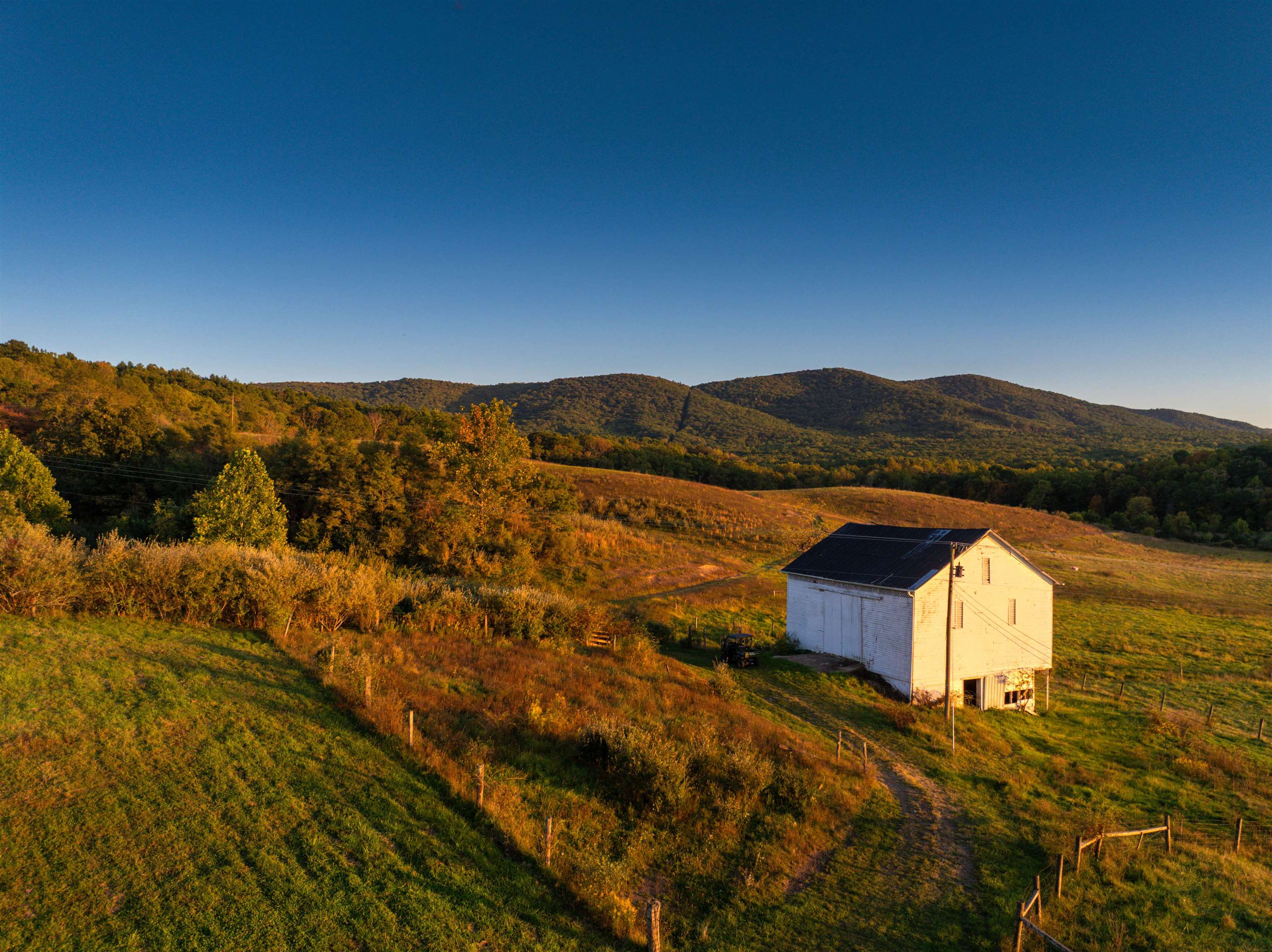 2276 LITTLE CALF PASTURE HWY, SWOOPE, Virginia 24479, 5 Bedrooms Bedrooms, ,3 BathroomsBathrooms,Residential,14,2276 LITTLE CALF PASTURE HWY,682794 MLS # 682794