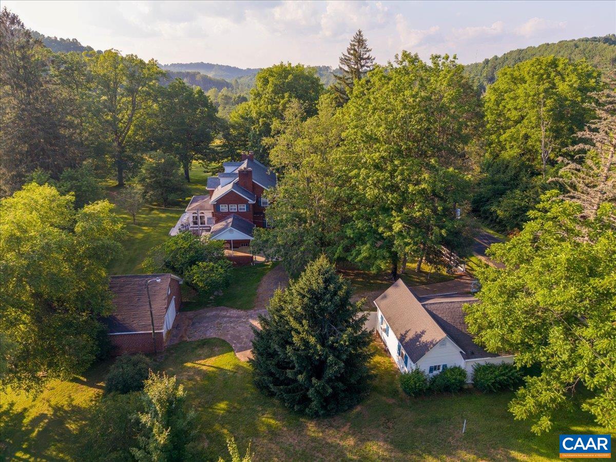 2492 STABLE RD, HILLSVILLE, Virginia 24343, 6 Bedrooms Bedrooms, ,5 BathroomsBathrooms,Residential,14,2492 STABLE RD,679287 MLS # 679287 2492 STABLE RD, HILLSVILLE, Virginia 24343, 6 Bedrooms Bedrooms, ,5 BathroomsBathrooms,Residential,14,2492 STABLE RD,679287 MLS # 679287