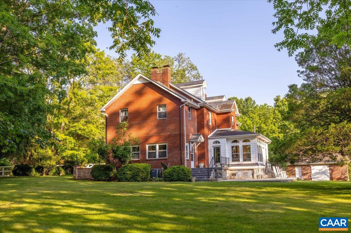 2492 STABLE RD, HILLSVILLE, Virginia 24343, 6 Bedrooms Bedrooms, ,5 BathroomsBathrooms,Residential,14,2492 STABLE RD,679287 MLS # 679287 2492 STABLE RD, HILLSVILLE, Virginia 24343, 6 Bedrooms Bedrooms, ,5 BathroomsBathrooms,Residential,14,2492 STABLE RD,679287 MLS # 679287
