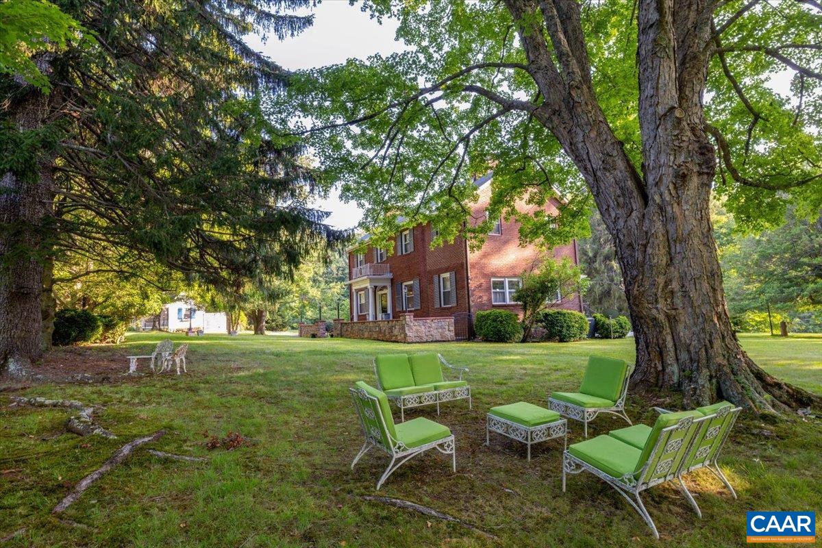 2492 STABLE RD, HILLSVILLE, Virginia 24343, 6 Bedrooms Bedrooms, ,5 BathroomsBathrooms,Residential,14,2492 STABLE RD,679287 MLS # 679287 2492 STABLE RD, HILLSVILLE, Virginia 24343, 6 Bedrooms Bedrooms, ,5 BathroomsBathrooms,Residential,14,2492 STABLE RD,679287 MLS # 679287