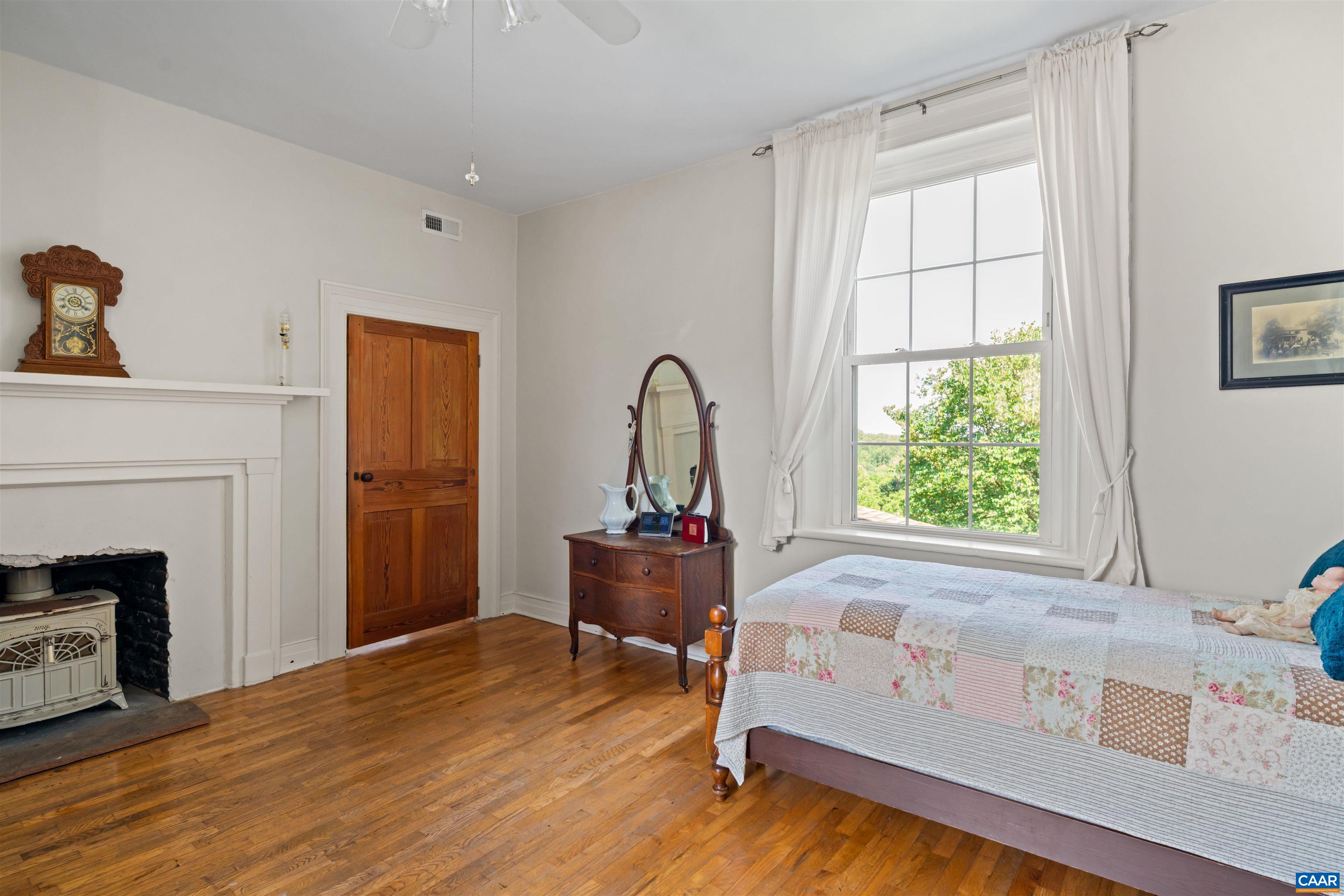 19424 RIVER RD, RAPIDAN, Virginia 22733, 3 Bedrooms Bedrooms, ,3 BathroomsBathrooms,Residential,14,19424 RIVER RD,679433 MLS # 679433 19424 RIVER RD, RAPIDAN, Virginia 22733, 3 Bedrooms Bedrooms, ,3 BathroomsBathrooms,Residential,14,19424 RIVER RD,679433 MLS # 679433