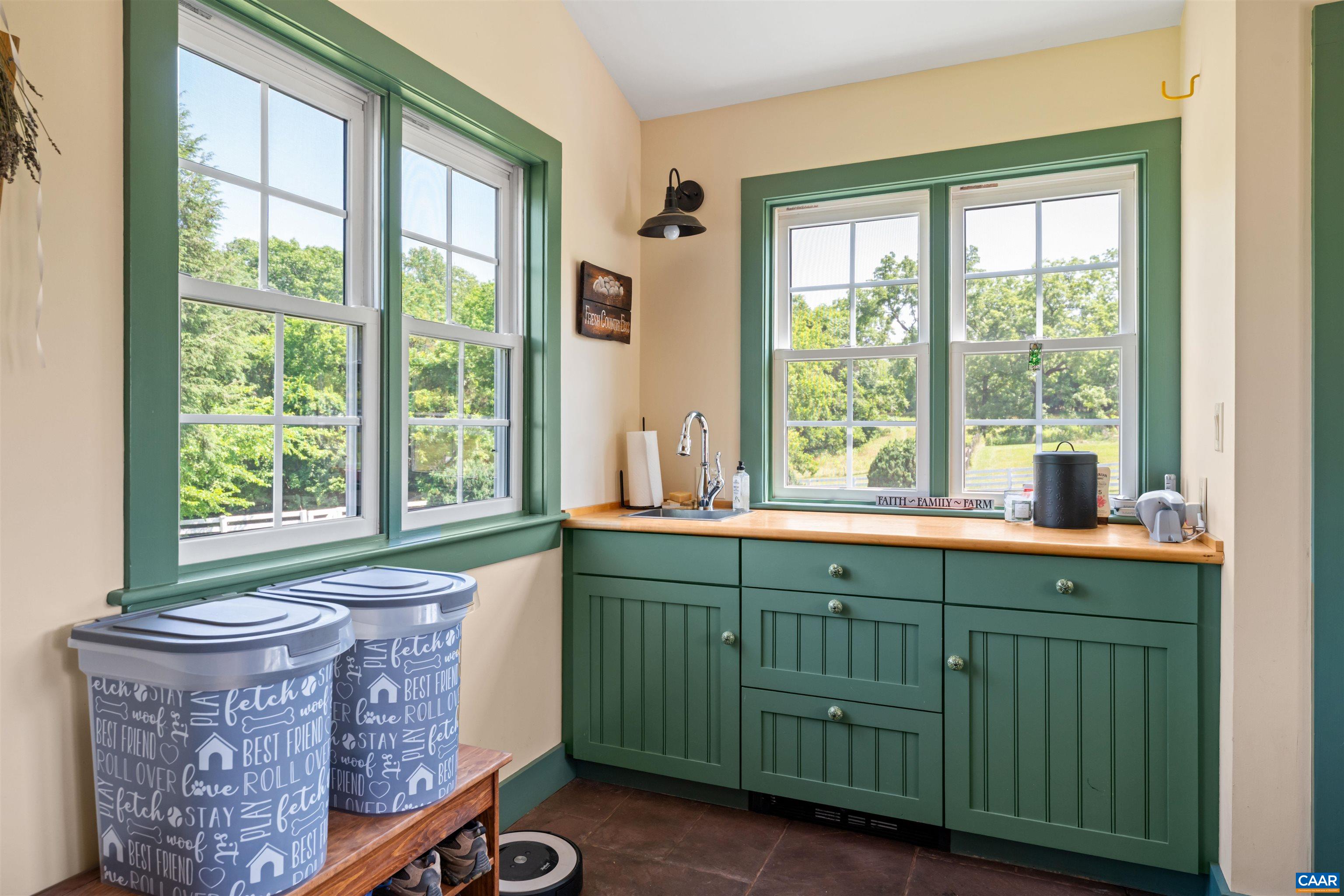 19424 RIVER RD, RAPIDAN, Virginia 22733, 3 Bedrooms Bedrooms, ,3 BathroomsBathrooms,Residential,14,19424 RIVER RD,679433 MLS # 679433 19424 RIVER RD, RAPIDAN, Virginia 22733, 3 Bedrooms Bedrooms, ,3 BathroomsBathrooms,Residential,14,19424 RIVER RD,679433 MLS # 679433