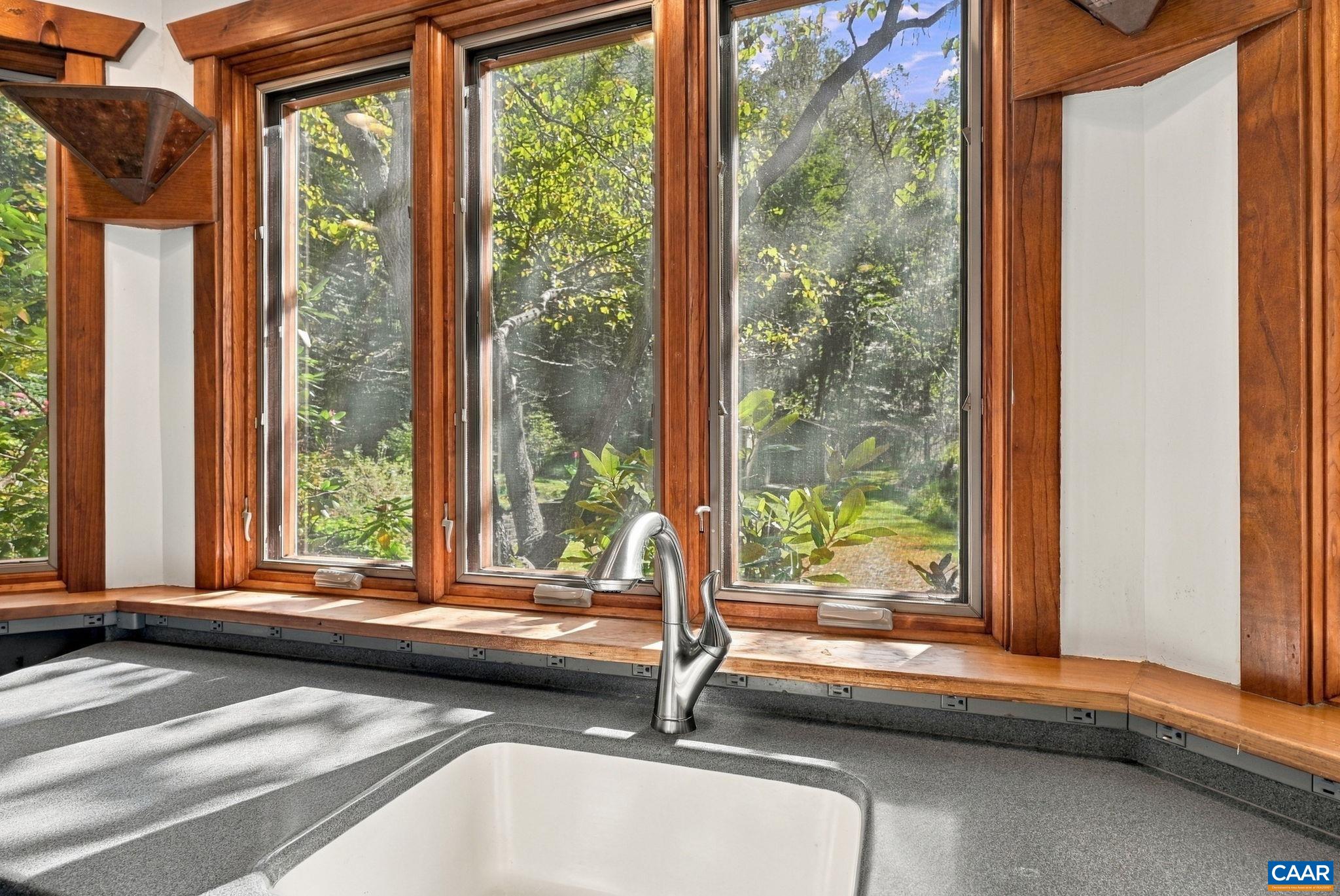 1956 LOCUST HOLLOW RD, CHARLOTTESVILLE, Virginia 22901, 3 Bedrooms Bedrooms, ,2 BathroomsBathrooms,Residential,14,1956 LOCUST HOLLOW RD,683202 MLS # 683202 1956 LOCUST HOLLOW RD, CHARLOTTESVILLE, Virginia 22901, 3 Bedrooms Bedrooms, ,2 BathroomsBathrooms,Residential,14,1956 LOCUST HOLLOW RD,683202 MLS # 683202