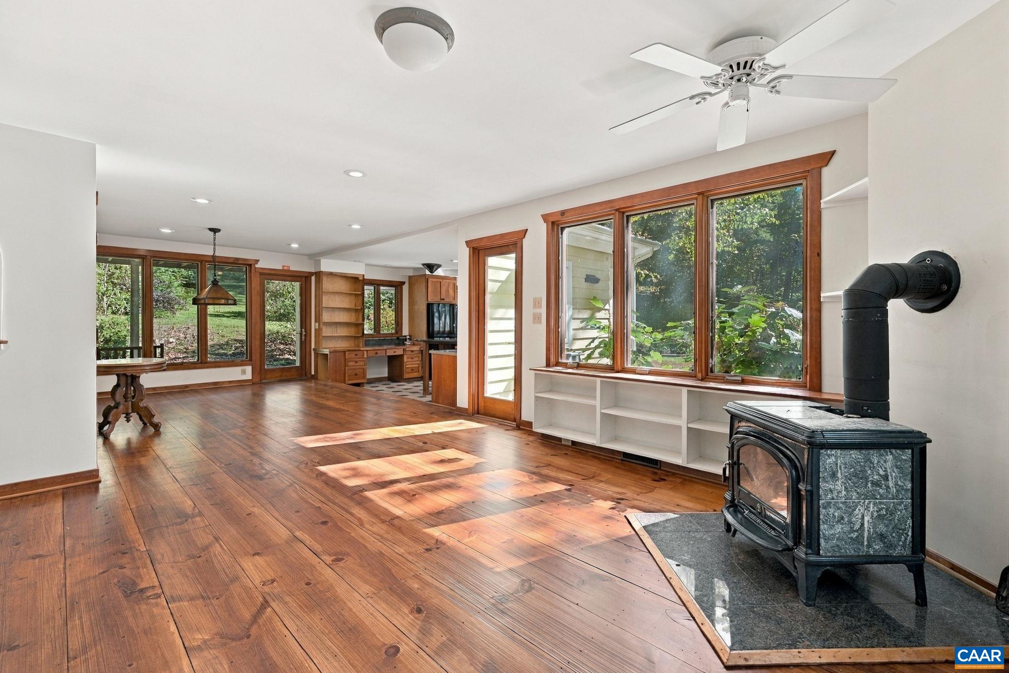 1956 LOCUST HOLLOW RD, CHARLOTTESVILLE, Virginia 22901, 3 Bedrooms Bedrooms, ,2 BathroomsBathrooms,Residential,14,1956 LOCUST HOLLOW RD,683202 MLS # 683202 1956 LOCUST HOLLOW RD, CHARLOTTESVILLE, Virginia 22901, 3 Bedrooms Bedrooms, ,2 BathroomsBathrooms,Residential,14,1956 LOCUST HOLLOW RD,683202 MLS # 683202