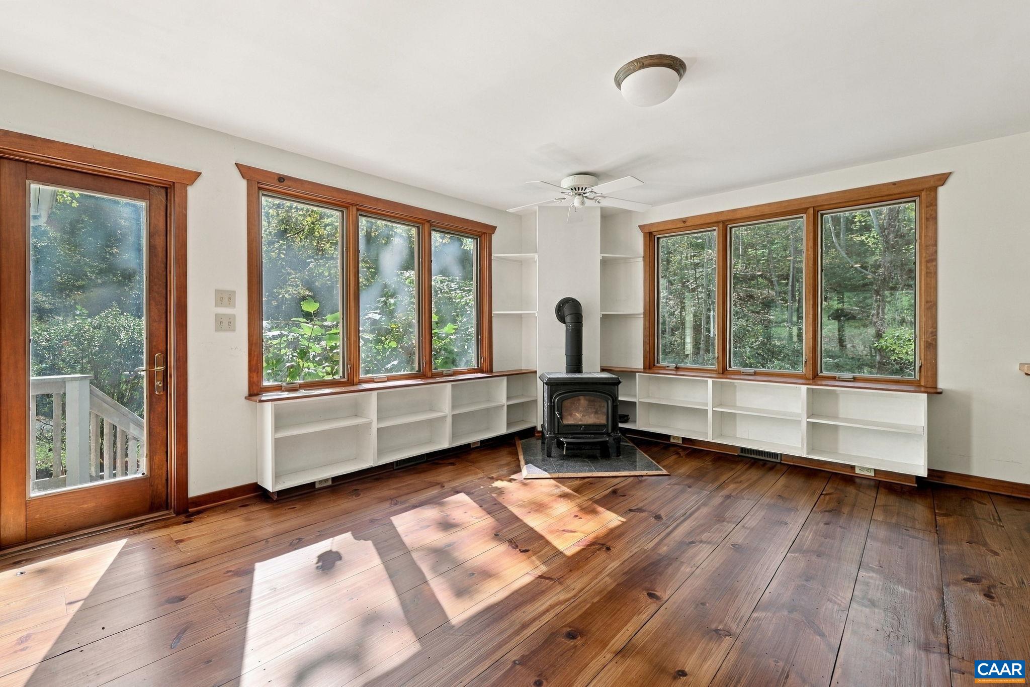 1956 LOCUST HOLLOW RD, CHARLOTTESVILLE, Virginia 22901, 3 Bedrooms Bedrooms, ,2 BathroomsBathrooms,Residential,14,1956 LOCUST HOLLOW RD,683202 MLS # 683202 1956 LOCUST HOLLOW RD, CHARLOTTESVILLE, Virginia 22901, 3 Bedrooms Bedrooms, ,2 BathroomsBathrooms,Residential,14,1956 LOCUST HOLLOW RD,683202 MLS # 683202