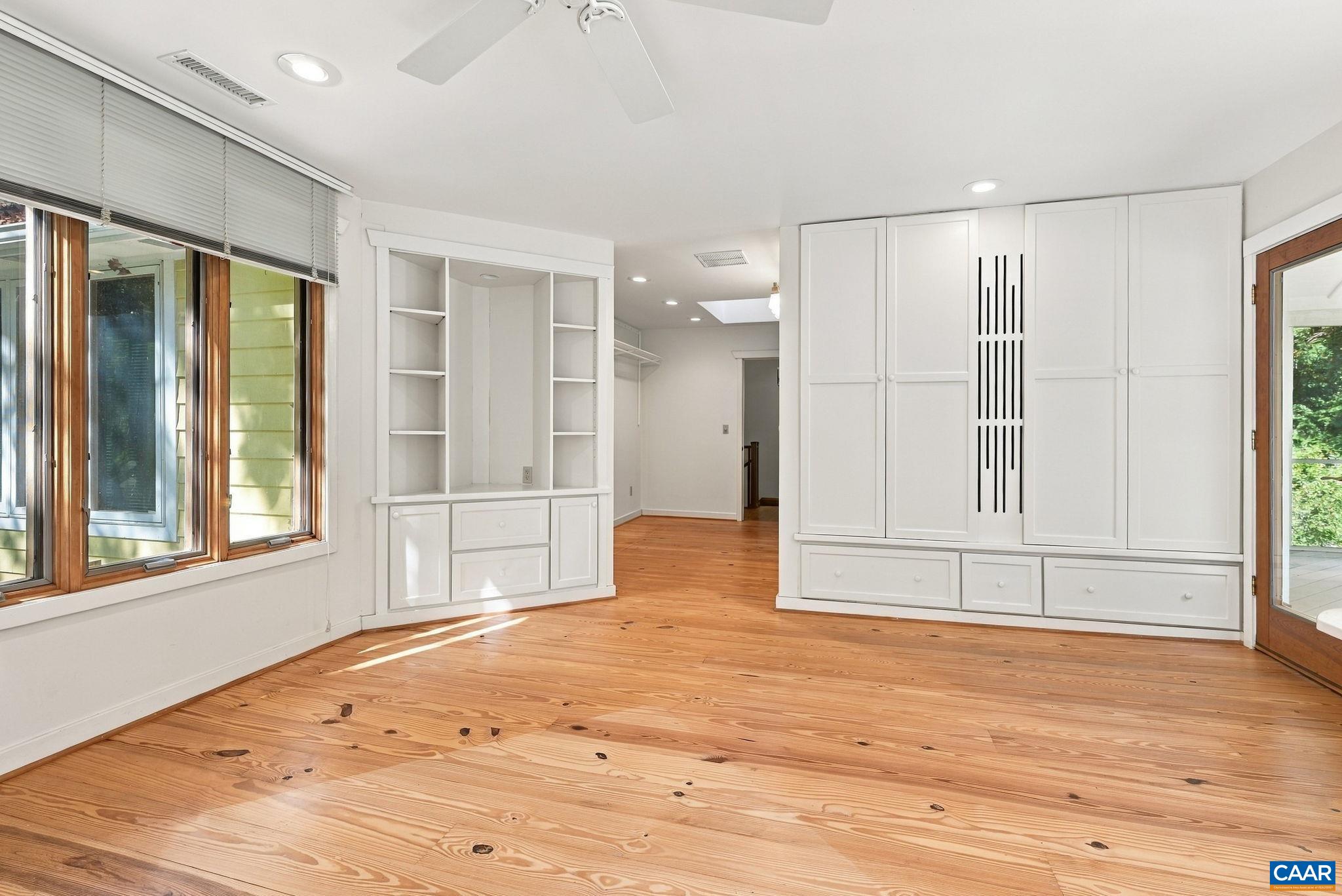 1956 LOCUST HOLLOW RD, CHARLOTTESVILLE, Virginia 22901, 3 Bedrooms Bedrooms, ,2 BathroomsBathrooms,Residential,14,1956 LOCUST HOLLOW RD,683202 MLS # 683202 1956 LOCUST HOLLOW RD, CHARLOTTESVILLE, Virginia 22901, 3 Bedrooms Bedrooms, ,2 BathroomsBathrooms,Residential,14,1956 LOCUST HOLLOW RD,683202 MLS # 683202