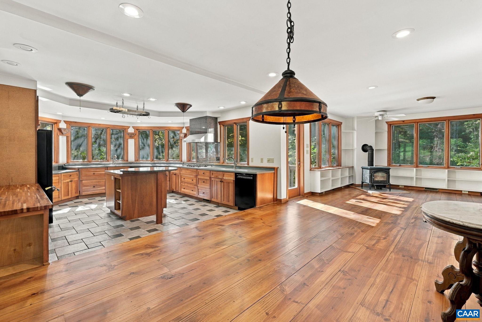 1956 LOCUST HOLLOW RD, CHARLOTTESVILLE, Virginia 22901, 3 Bedrooms Bedrooms, ,2 BathroomsBathrooms,Residential,14,1956 LOCUST HOLLOW RD,683202 MLS # 683202 1956 LOCUST HOLLOW RD, CHARLOTTESVILLE, Virginia 22901, 3 Bedrooms Bedrooms, ,2 BathroomsBathrooms,Residential,14,1956 LOCUST HOLLOW RD,683202 MLS # 683202