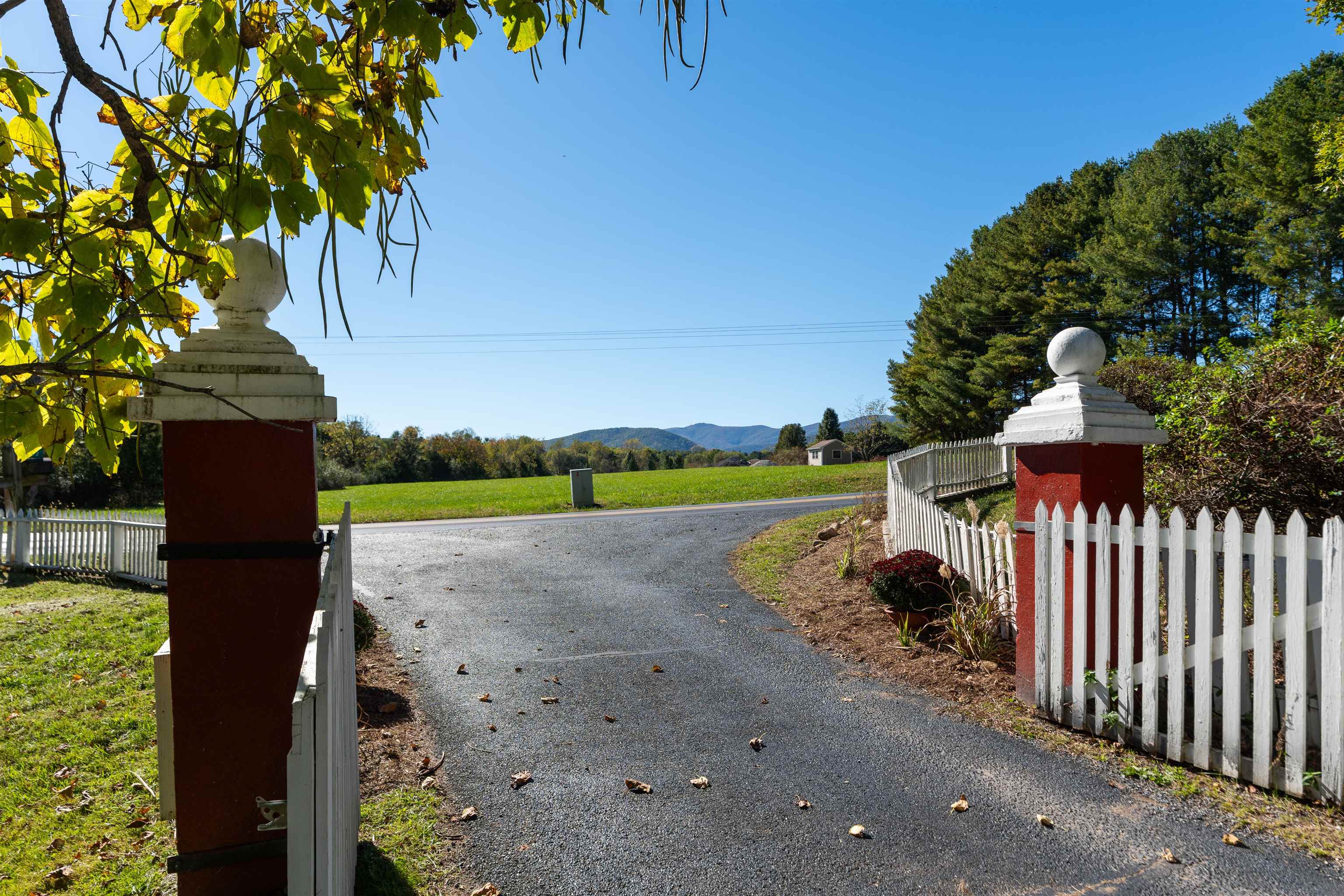 4855 MORRIS MILL RD, SWOOPE, Virginia 24479, 5 Bedrooms Bedrooms, ,3 BathroomsBathrooms,Residential,14,4855 MORRIS MILL RD,683267 MLS # 683267 4855 MORRIS MILL RD, SWOOPE, Virginia 24479, 5 Bedrooms Bedrooms, ,3 BathroomsBathrooms,Residential,14,4855 MORRIS MILL RD,683267 MLS # 683267