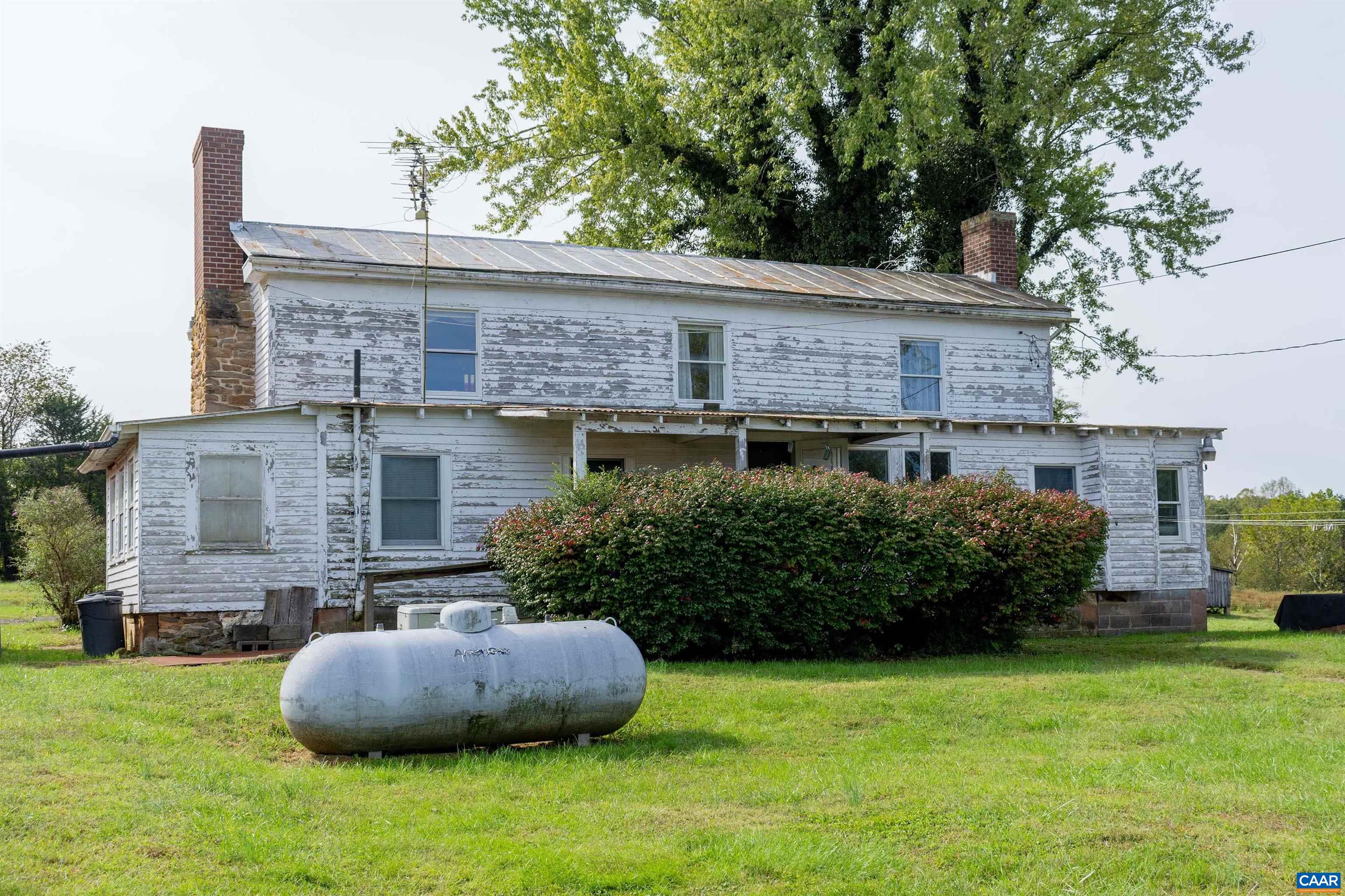 614 LILLARDS FORD RD, OAKPARK, Virginia 22730, 3 Bedrooms Bedrooms, ,1 BathroomBathrooms,Residential,14,614 LILLARDS FORD RD,683334 MLS # 683334