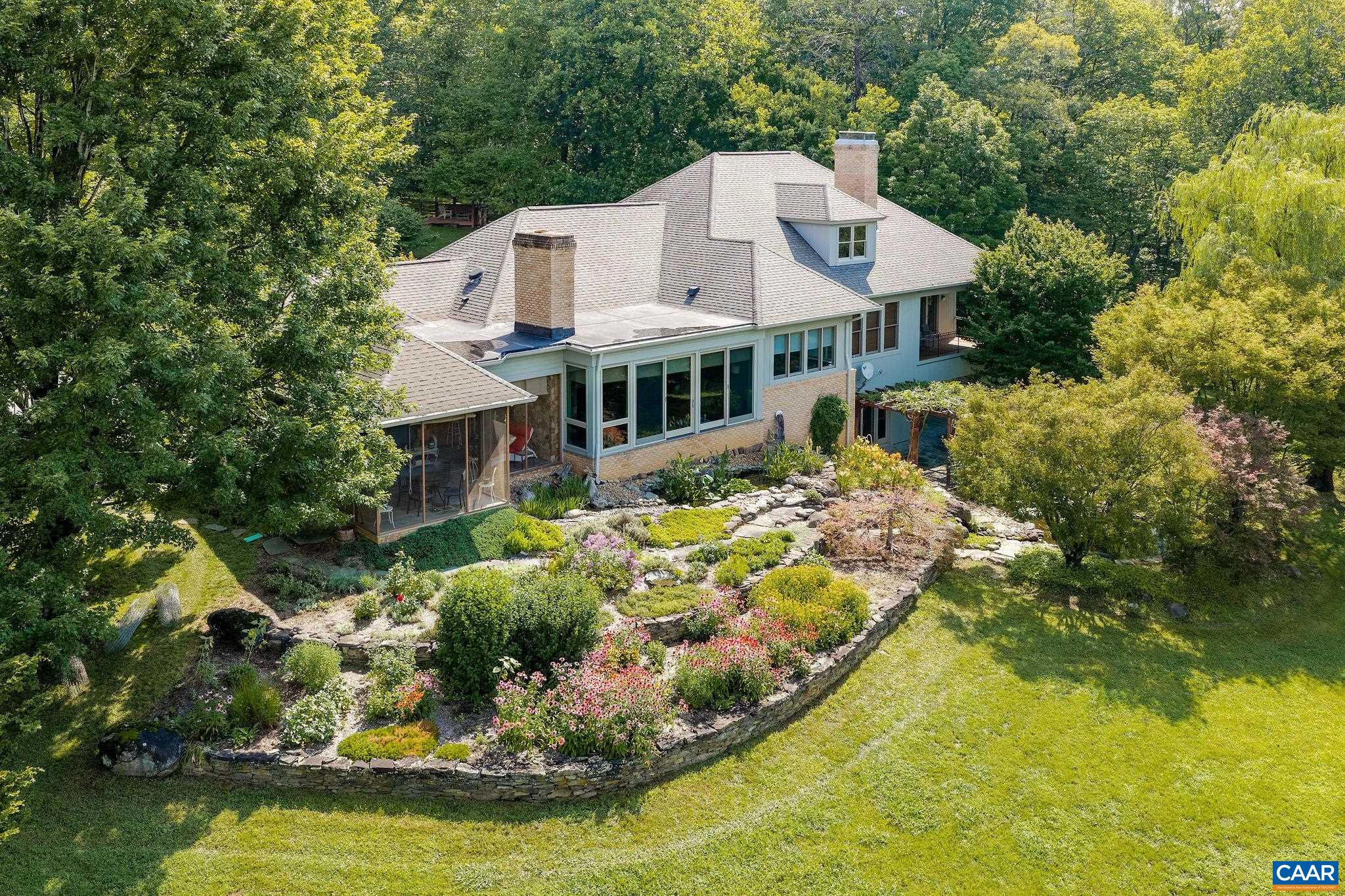 8486 ROCKFISH VALLEY HWY, AFTON, Virginia 22920, 3 Bedrooms Bedrooms, ,3 BathroomsBathrooms,Residential,14,8486 ROCKFISH VALLEY HWY,683462 MLS # 683462
