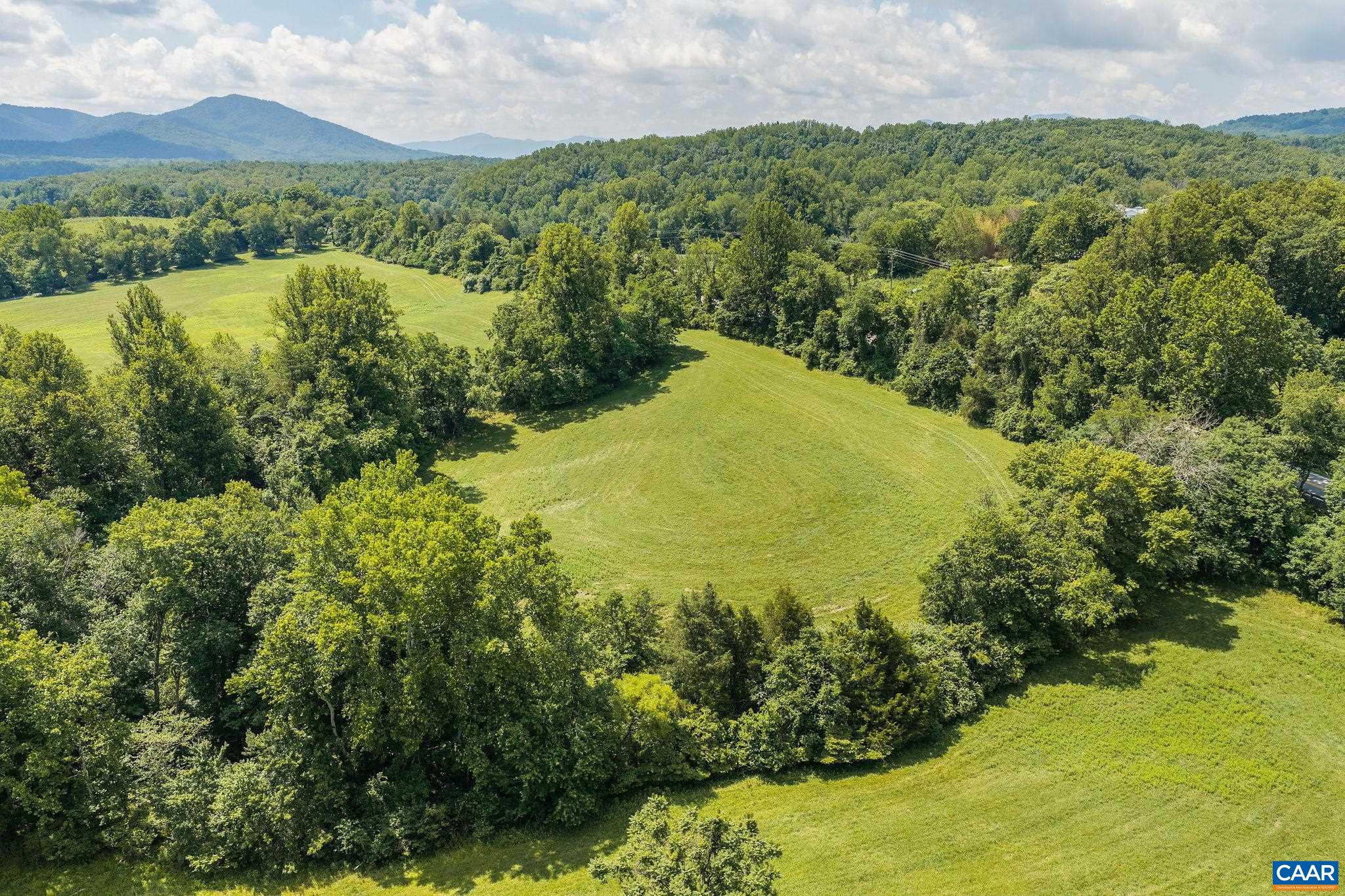 8486 ROCKFISH VALLEY HWY, AFTON, Virginia 22920, 3 Bedrooms Bedrooms, ,3 BathroomsBathrooms,Residential,14,8486 ROCKFISH VALLEY HWY,683462 MLS # 683462