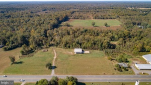 6116 JEFFERSON DAVIS HWY, WOODFORD, Virginia 22580, ,Farm,For Sale,6116 JEFFERSON DAVIS HWY,VASP2003700 MLS # VASP2003700